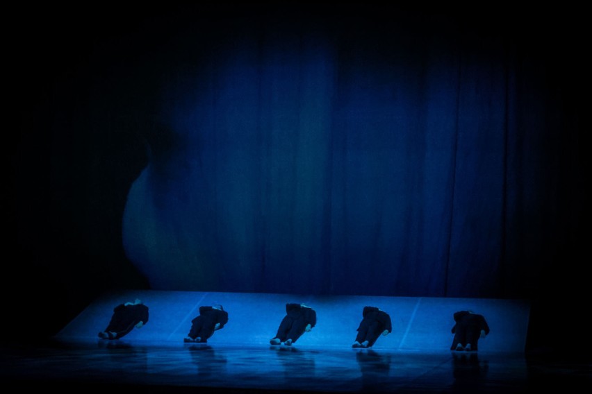 Kielecki Teatr Tańca zaprasza na spektakl „Ballady Mickiewicza tanecznie”