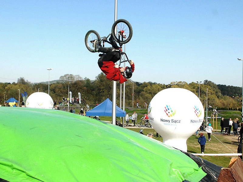 Otworzyli pumptrack w Nowym Sączu [ZDJĘCIA, WIDEO]