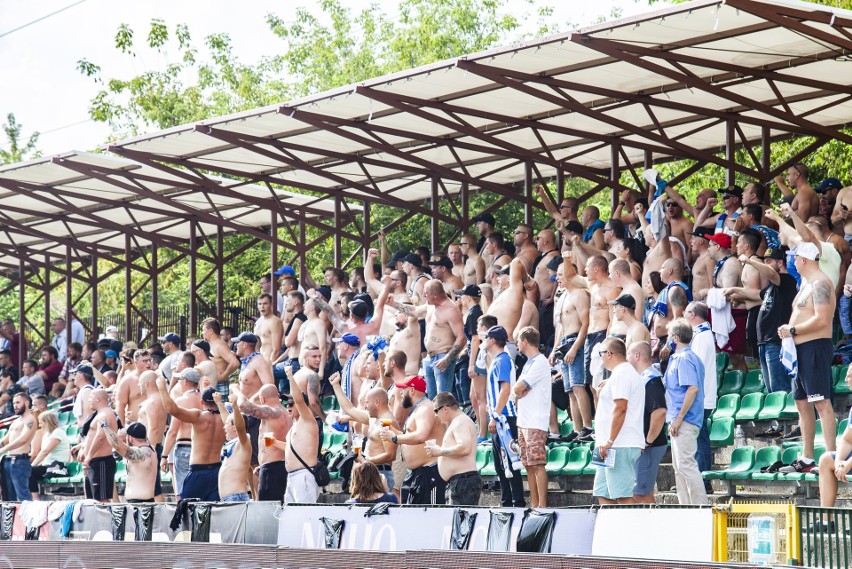 Hutnik Kraków - GKS Katowice na stadionie Garbarni