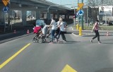 Zmiany w ruchu w centrum Sosnowca: Kierowcy patrzcie na znaki i uważajcie na pieszych. Remont 3 Maja dobiega końca