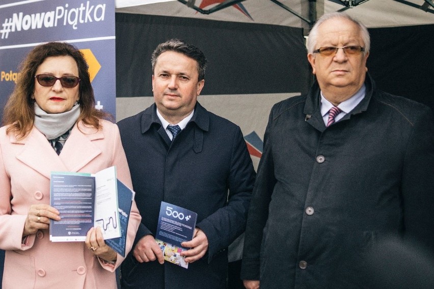 Nowa piątka. Wojewoda Agata Wojtyszek promowała rządowy program na targu w Staszowie (WIDEO, ZDJĘCIA)