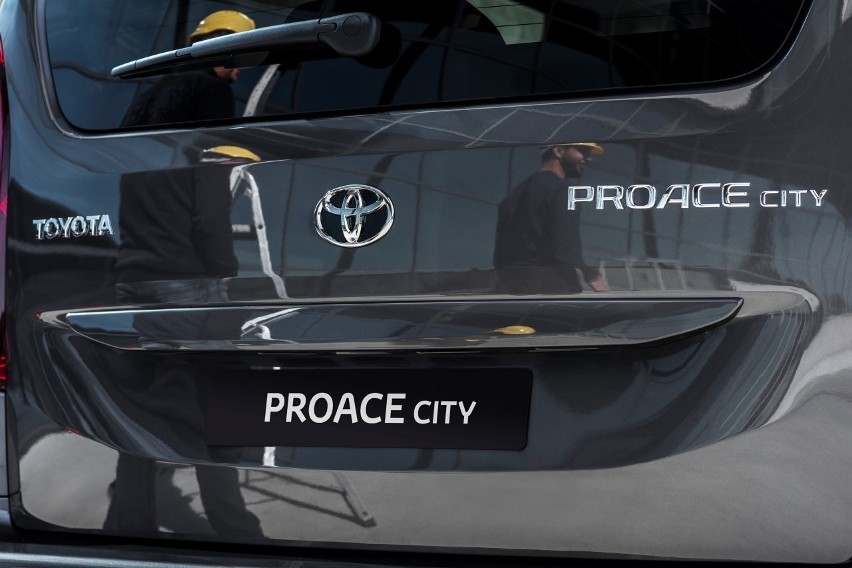 Toyota Proace City...