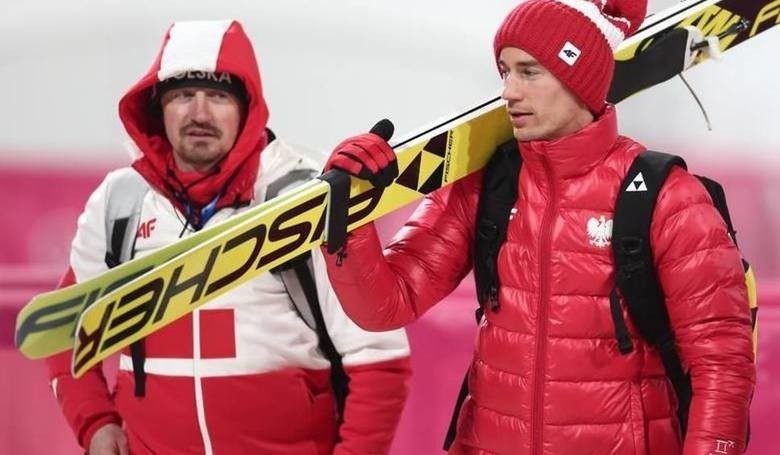 Skoki narciarskie na żywo. Konkurs drużynowy Pjongczang 2018...