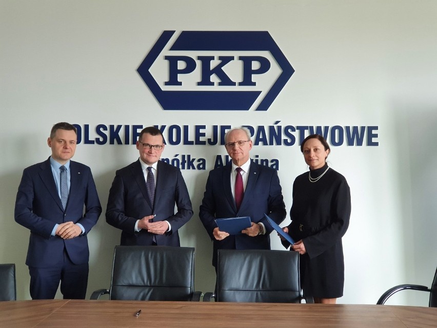 Podpisano umowę na rozbiórkę starego i budowę nowego dworca kolejowego w Koszalinie
