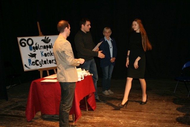Julia Kurszewska (z prawej) wygrała konkurs poezji śpiewanej