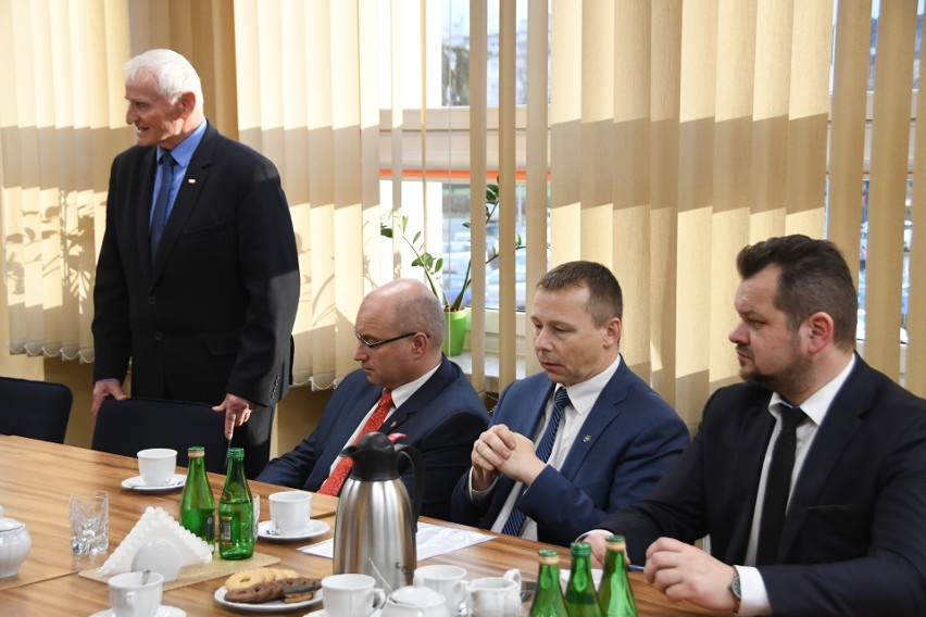W spotkaniu z marszałkiem Andrzejem Bętkowskim, Markiem...