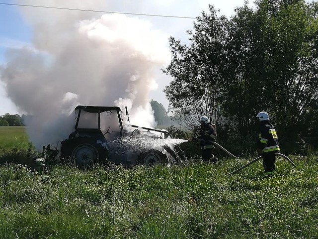 W czwartek po godzinie 15. strażacy zostali zadysponowani do pożaru ciągnika rolniczego w miejscowości Horodnianka.