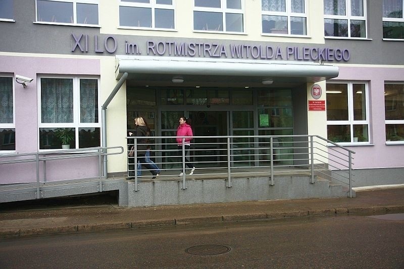 Miejsce 10 - XI LO im. Rotmistrza Witolda Pileckiego,...