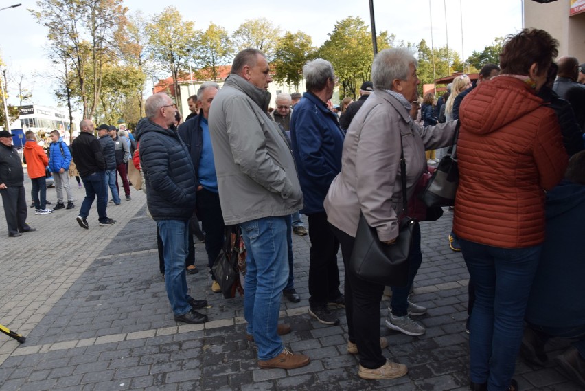 Protest w Zawierciu. Mieszkańcy mówią "NIE" budowie kopalni...