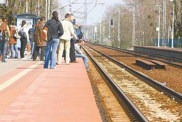 W tej chwili samorządy czekają na wyniki audytu, ma on określić faktyczną kondycję molocha, który w minionym roku przewiózł w całej Polsce prawie 170 mln pasażerów. (fot. Krzysztof Świderski)