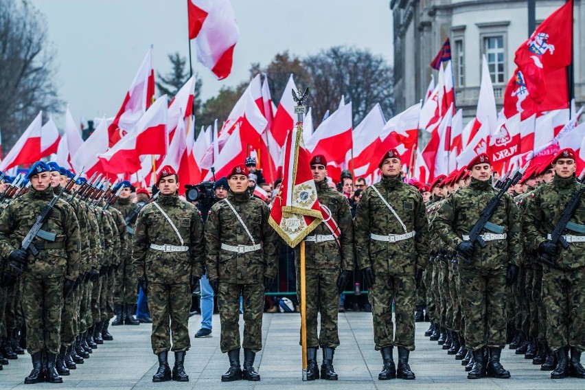 Nowe proponowane stawki uposażenia zasadniczego w wojsku...