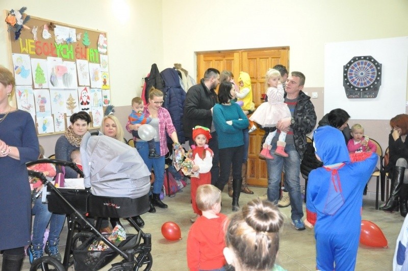 Bale choinkowe dla dzieci w gminie Połaniec trwają w najlepsze