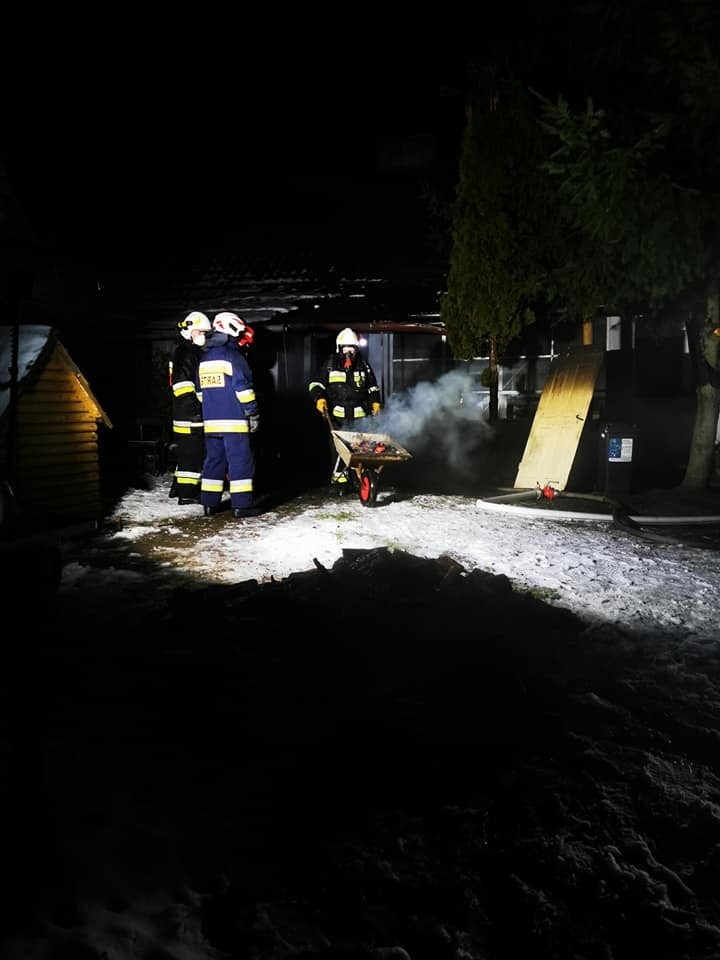 Pożar w Gostchorzu wybuchł w nocy z poniedziałku na wtorek...