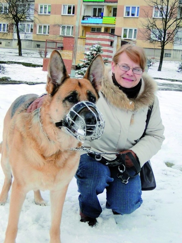 &#8211; Krople od kleszczy są tanie, a pomagają &#8211; mówi Elżbieta Gromadzka. &#8211; Nika przynosiła kleszcze, ale nigdy nie chorowała.