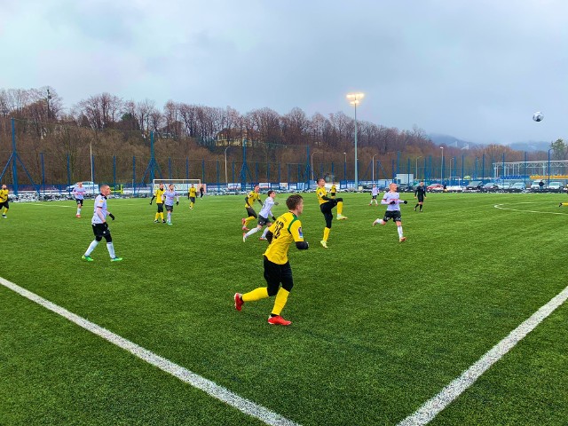 2.02.2022 r. Ustroń. Sparing: GKS Tychy - GKS Jastrzębie.