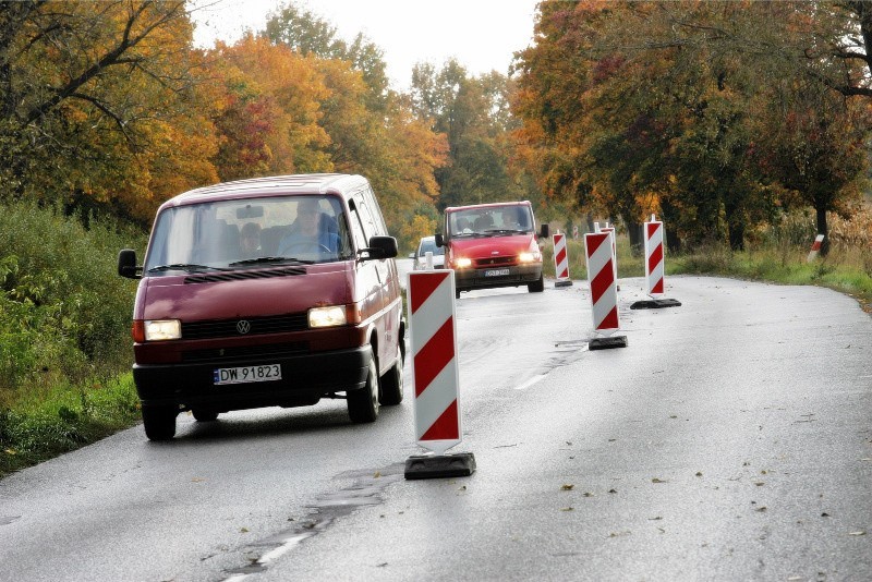 Rozpoczął się remont drogi Wrocław - Strzelin. Kierowcy jeżdżą objazdami (ZDJĘCIA, MAPKA)