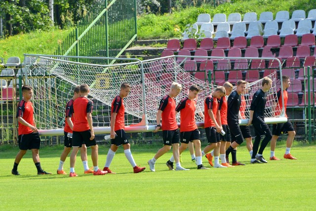 Meczem z GKS Bełchatów Korona Kielce zaczyna sezon w Centralnej Lidze Juniorów.