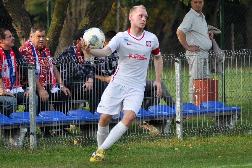 IV liga. LZS Piotrówka - Polonia Głubczyce 2:2