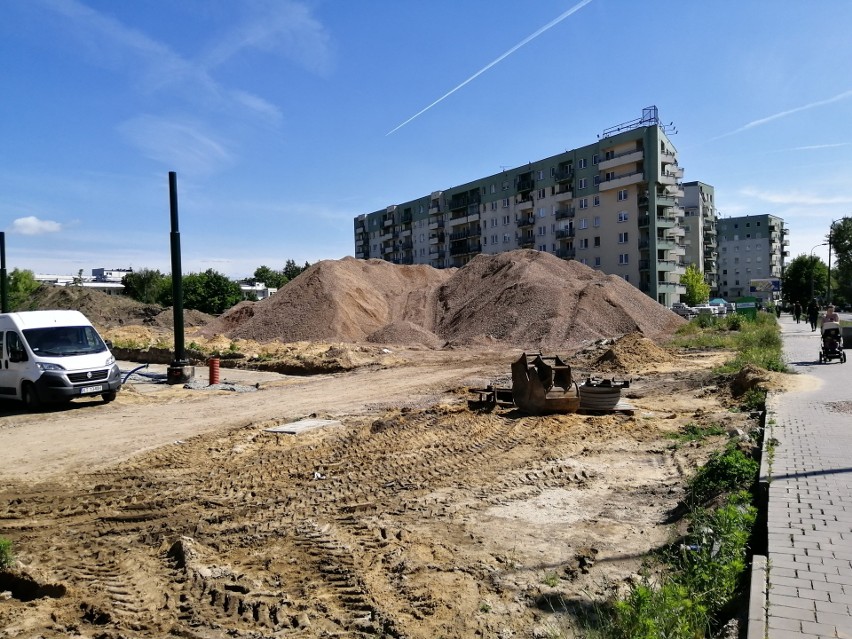 Kraków. Krowodrza Górka w pyle. Budują nowy parking i przebudowują pętlę tramwajową 