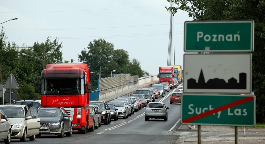 Czy Wielkopolanie spoza Poznania identyfikują się ze stolicą...