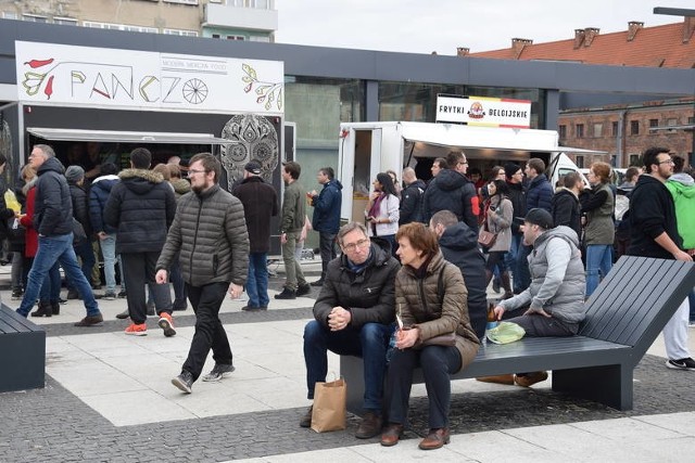 Festiwal food trucków na pl. Nowy Targ, 10.03.2018