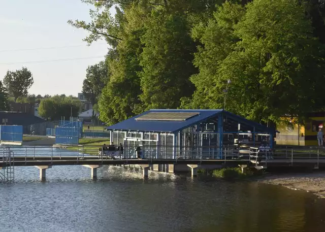 Nad zalewem na Borkach w Radomiu od środy 1 maja będzie można wypożyczyć sprzęt pływający. Wypożyczalnia będzie czynna do niedzieli 5 maja.