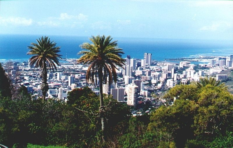 Widok na Honolulu z Góry Diamentowej