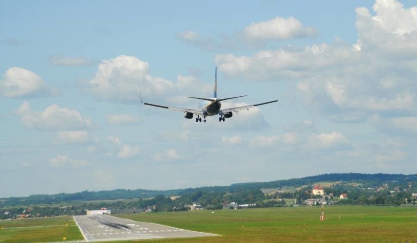 Ponad 6,2 mln pasażerów na lotnisku w Balicach. Pracowity listopad portu lotniczego