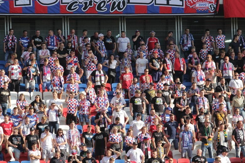 26.07.2019. Kibice na meczu Górnik Zabrze - Zagłębie Lubin....