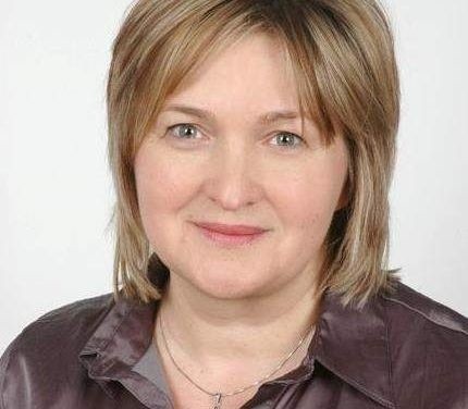 Lidia Chylewska-Barakat - psycholog kliniczny i rodzinny, dr psychologii Instytutu Psychologii UAM Poznań, mieszka w Toruniu