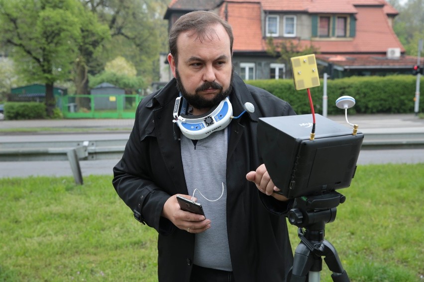 Policjanci ze śląskiej drogówki będą korzystać z drona [FAKTY I MITY]