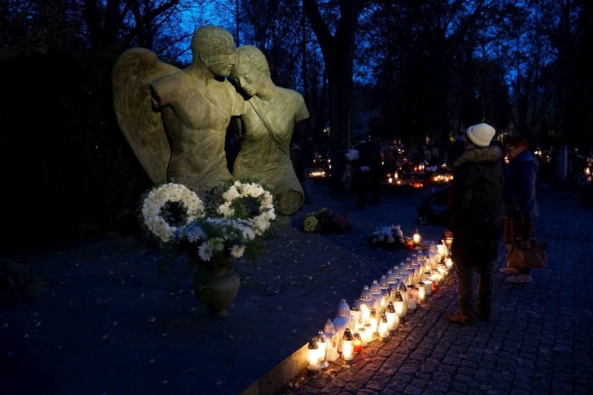 Jan Kulczyk zmarł niespodziewanie 29 lipca 2015 r. Spoczął w...