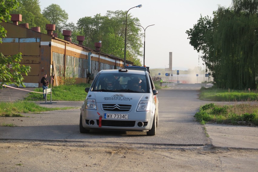 Pierwszy etap zawodów rozegrano na terenie byłej FSD. W...