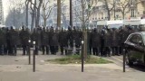 Paryżanie wciąż protestują przeciw brutalności policji