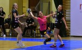 1. liga piłkarek ręcznych. W debiucie pod nową nazwą Suzuki Korona Handball Kielce wysoko wygrała w Radomiu [ZDJĘCIA]