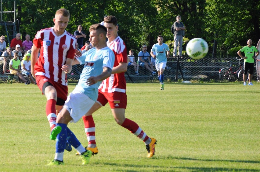 3. liga. Soła Oświęcim chciała mieć wszystko, ale pełna pula pojechała do Krosna [ZDJĘCIA]