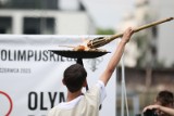 Olympic Day na stadionie Wawelu: ceremoniał olimpijski i zawody lekkoatletyczne dla dzieci i młodzieży. Zobaczcie zdjęcia