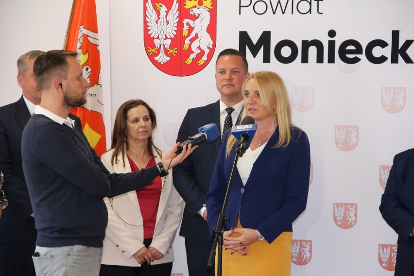 W spotkaniu uczestniczyli minister Agnieszka Ścigaj,...