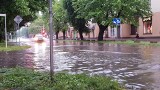 Ostrów Mazowiecka. Oberwanie chmury - zalane ulice, 17.06.2020