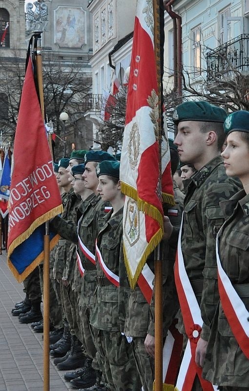Członkowie tarnobrzeskiego Związku Strzeleckiego są głównymi organizatorami XV Marszu Szlakiem Walk Legionów Polskich Józefa Piłsudskiego po Ziemi Sandomierskiej "Konary 2010&#8221;.