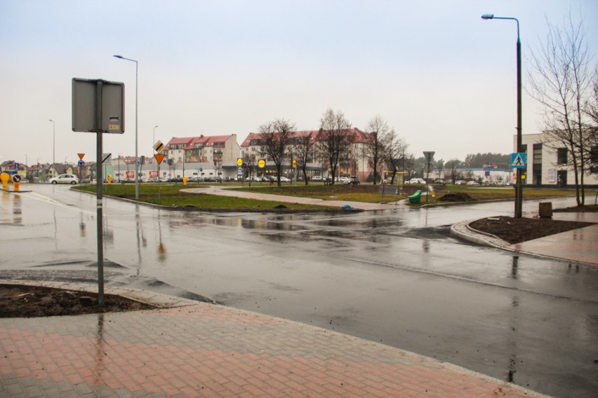 Skrzyżowanie ulic Madalińskiego, Pileckiego i Blachnickiego