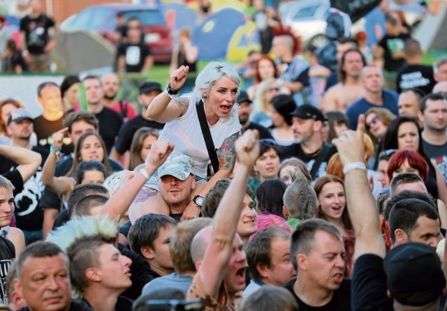 Rock na Bagnie to wizytówka Goniądza. Tu bawią się tysiące fanów undergoundowego grania.