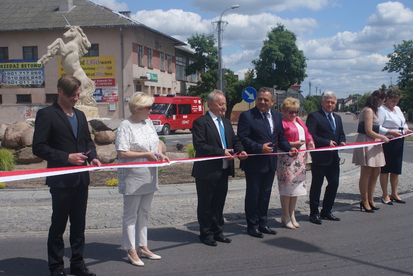 Pierwszym akcentem Dnia Jednorożca był poświęcenie ronda i...