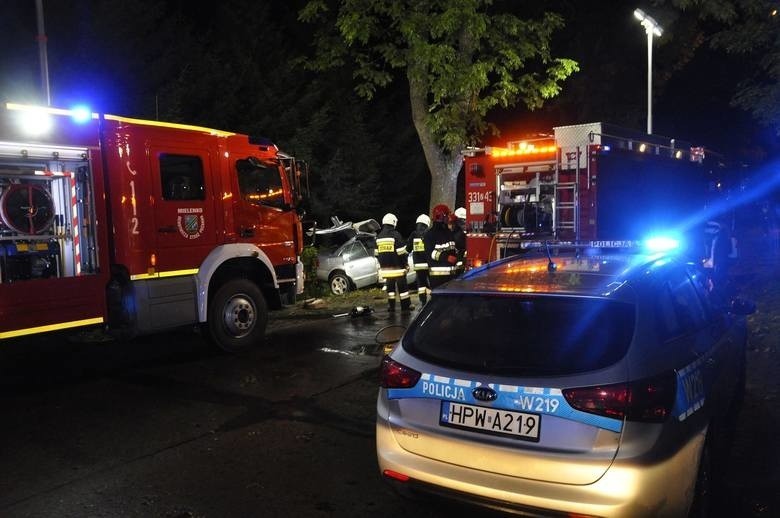 Do wypadku doszło około północy na ulicy Chrobrego w...