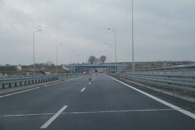 Autostrada z Ukrainy do Przeworska przed świętamiNa oddanie do użytku węzła Jarosław Zachód (na fot) najbardziej liczą kierowcy. Wtedy na pewno zwiększy się ruch na wschodnim odcinku podkarpackiej autostrady.