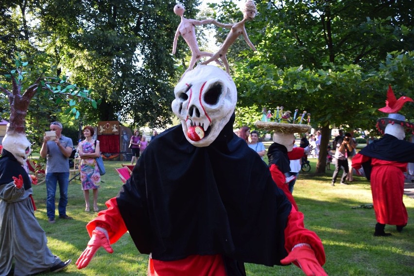 Bielsk Podlaski. Park Królowej Heleny. IX Festiwal Teatralny...