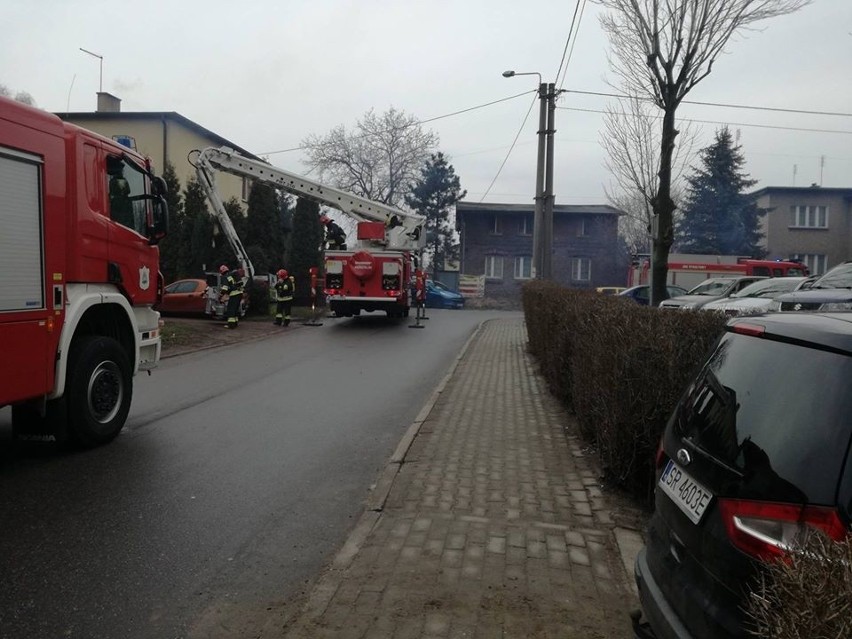 Radlin: w domu przy Sienkiewicza zapaliła się sadza w kominie ZDJĘCIA