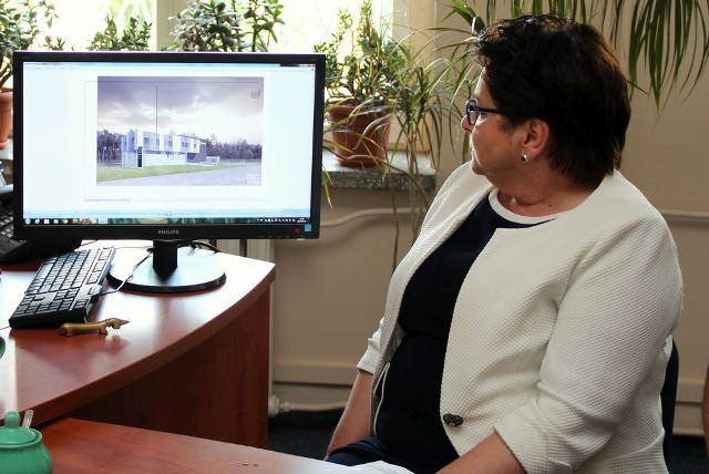 Podczas wizyty w Szubinie minister Teresa Piotrowska obejrzała wizualizację komputerową i projekt nowego komisariatu