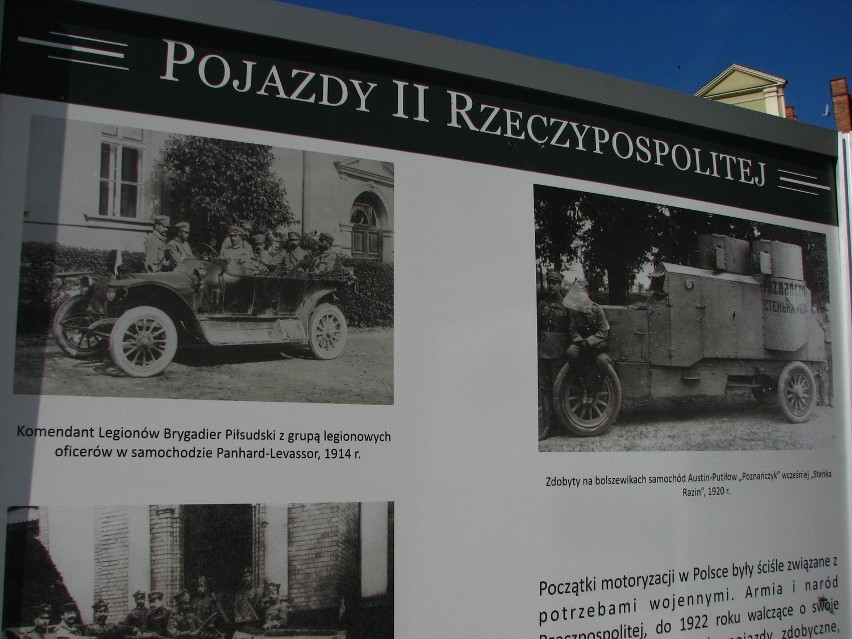 Zabytkowy Ford T na Placu Solnym. Jest też wystawa „Pojazdy II Rzeczypospolitej” (ZDJĘCIA)