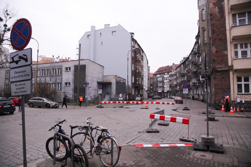 Niemieccy filmowcy kręcą serial we Wrocławiu. Tutaj nie zaparkujesz!